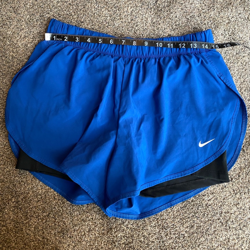 Nike 2-in-1 shorts with built-in spandex.